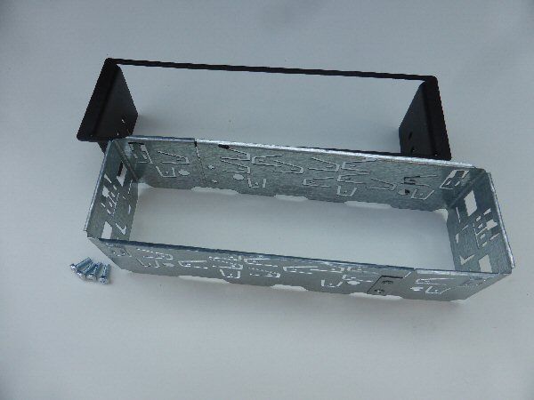 Magnum DIN 24 Richard + Walker 2